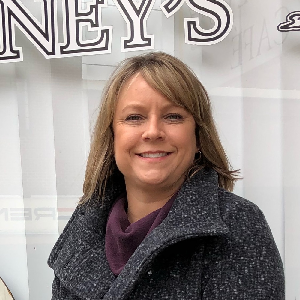 Meet your Posher, Sherri